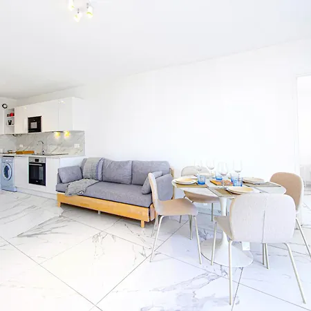 Proche Monaco - Joli Deux Pieces Renove - En Beausoleil