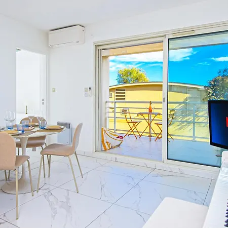 Proche Monaco - Joli Deux Pieces Renove - En