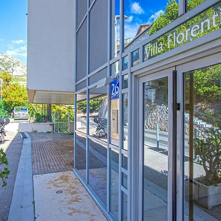 Proche Monaco - Joli Deux Pieces Renove - En *